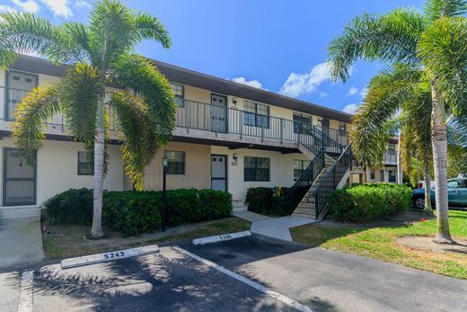 Apartment in Naples, Collier County