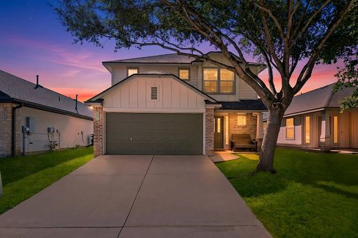 Detached House in Austin, Travis County
