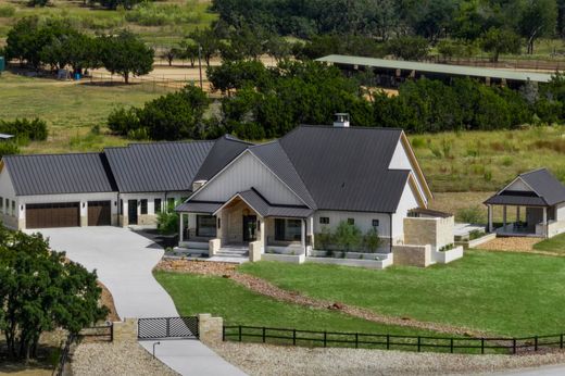 Einfamilienhaus in Dripping Springs, Hays County