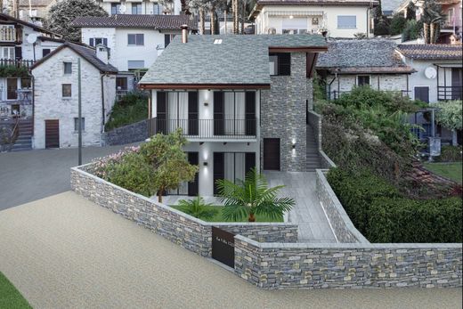 Vrijstaand huis in Brione sopra Minusio, Locarno District