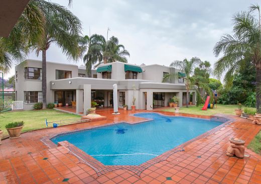 Einfamilienhaus in Bryanston, City of Johannesburg Metropolitan Municipality