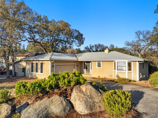 Vrijstaand huis in Penn Valley, Nevada County