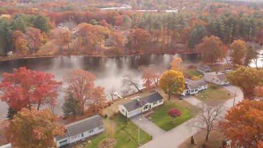 Casa Unifamiliare a Ayer, Middlesex County