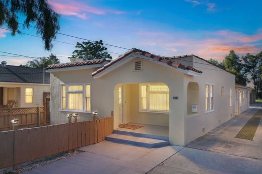Duplex appartement in San José, Santa Clara County