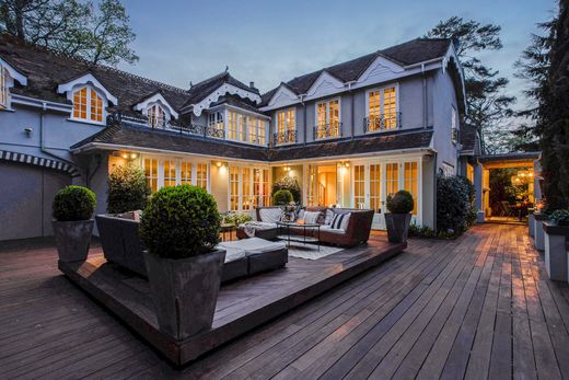 Ascot, Royal Borough of Windsor and Maidenheadの一戸建て住宅