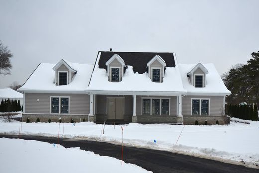 Einfamilienhaus in Lake Forest, Lake County