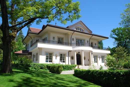 Vrijstaand huis in Lausanne, Lausanne District