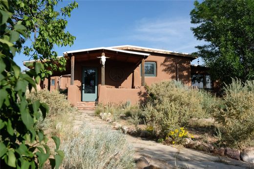 Detached House in Santa Fe, Santa Fe County