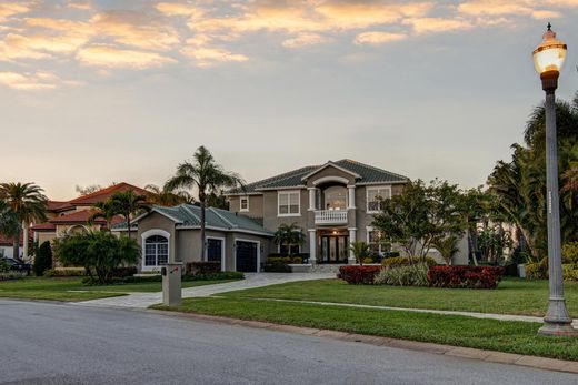 Luxury home in Gulfport, Pinellas County