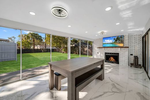 Detached House in Naples, Collier County