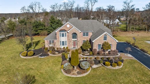 Einfamilienhaus in Freehold, Monmouth County