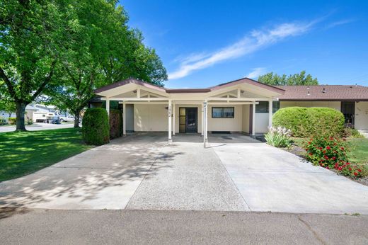 Detached House in Richland, Benton County