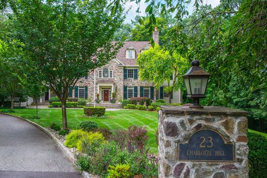 Detached House in Bernardsville, Somerset County