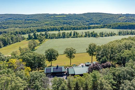 Detached House in Pine Plains, Dutchess County