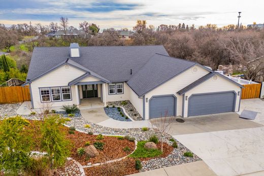 Vrijstaand huis in Red Bluff, Tehama County