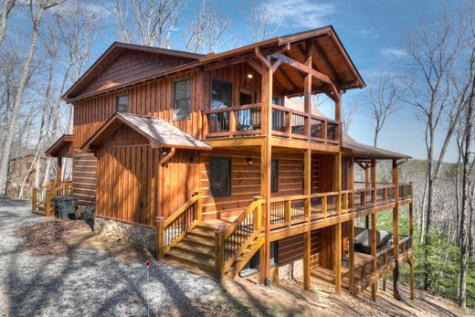 Detached House in Cherry Log, Gilmer County