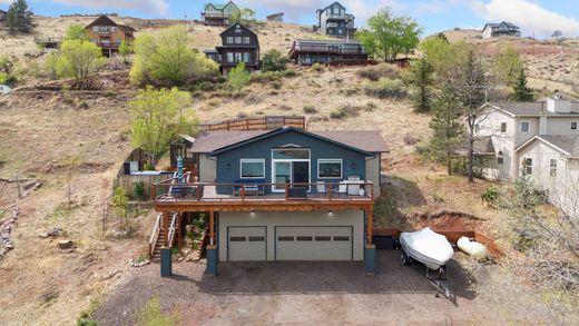 Detached House in Fort Collins, Larimer County