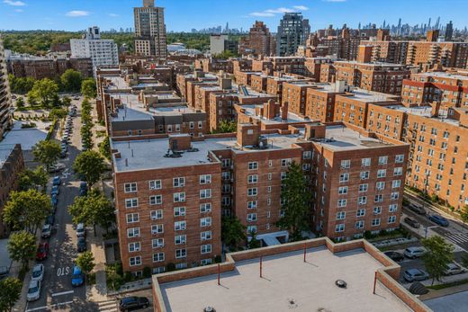 Casa de luxo - Forest Hills, Queens County