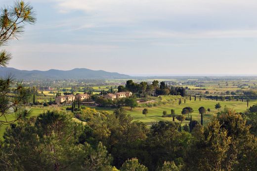 Gavorrano, Provincia di Grossetoのアパートメント