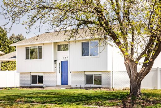 Casa Unifamiliare a Sandy, Salt Lake County