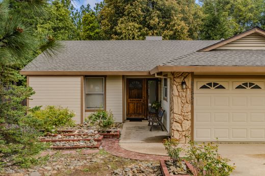 Detached House in Pine Grove, Amador County