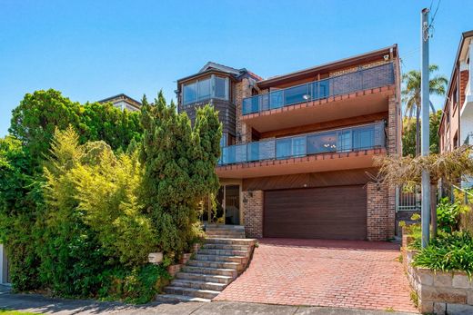 Detached House in Sydney, New South Wales