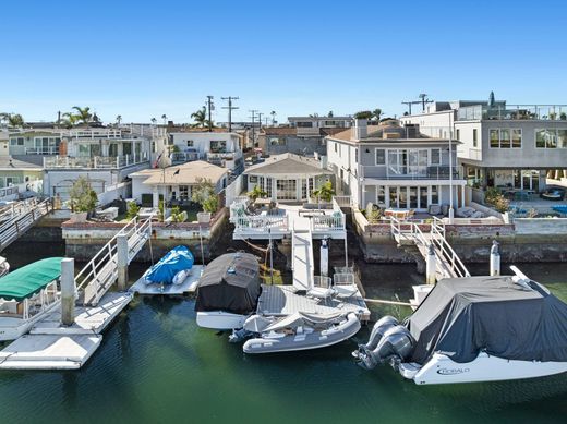 Detached House in Newport Beach, Orange County
