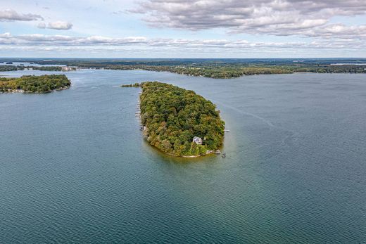 Detached House in Orillia, Ontario