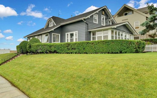 Detached House in Spring Lake, Monmouth County