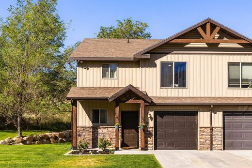 Townhouse in Brigham City, Box Elder County