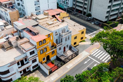 Teren w Miraflores, Lima