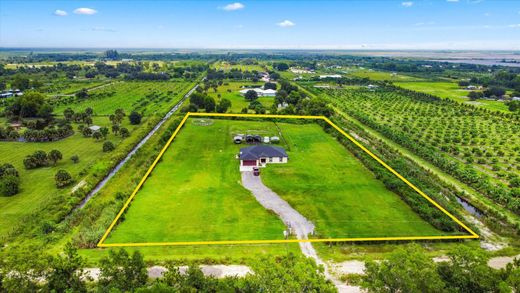 Einfamilienhaus in Loxahatchee Groves, Palm Beach County