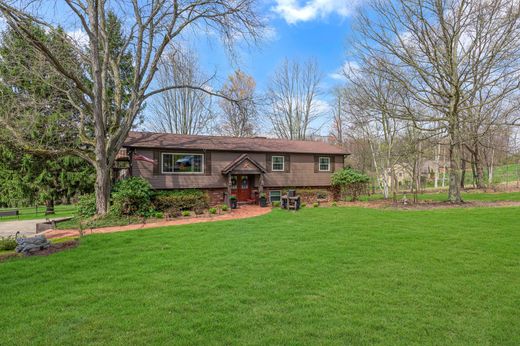 Luxury home in West Mayfield, Beaver County