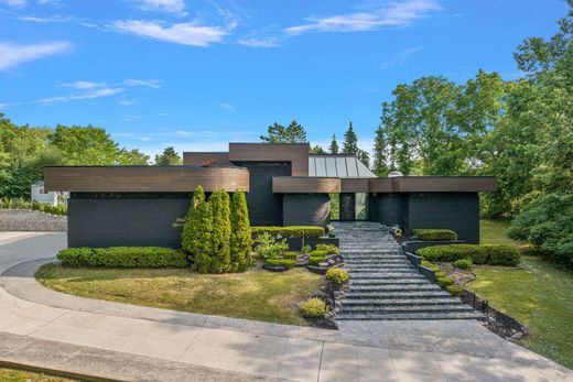 Casa en West Bloomfield Township, Oakland County