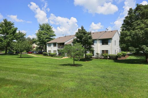Apartment in Franklin Park, Middlesex County