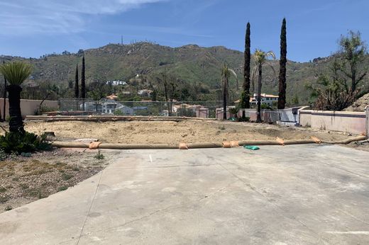 Grond in Malibu, Los Angeles County