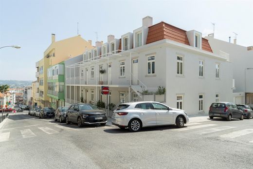 Duplex in Oeiras, Lisbon