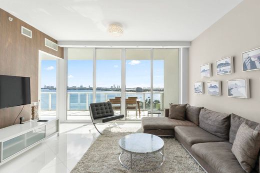 ﺷﻘﺔ ﻓﻲ ميامي، فلوريدا, Miami-Dade County