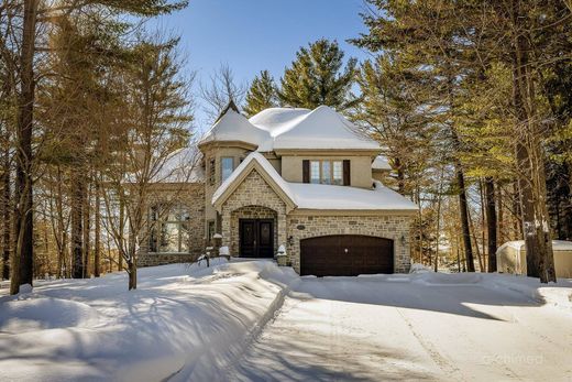Dom jednorodzinny w Saint-Colomban, Laurentides