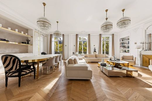 Apartment / Etagenwohnung in Champs-Elysées, Madeleine, Triangle d’or, Paris