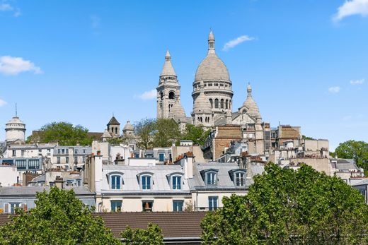 Appartamento a Montmartre, Abbesses, Grandes-Carrières, Parigi