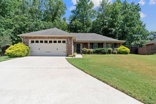 Detached House in Madison, Madison County