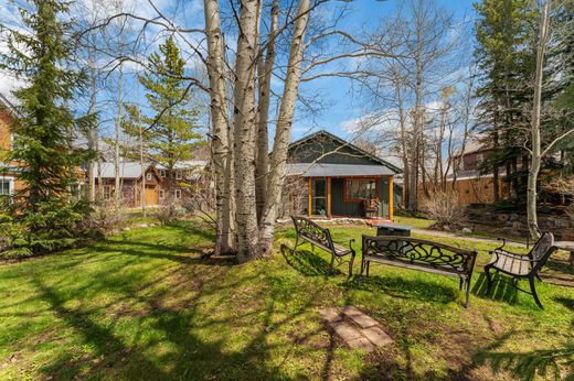 Luxury home in Crested Butte, Gunnison County