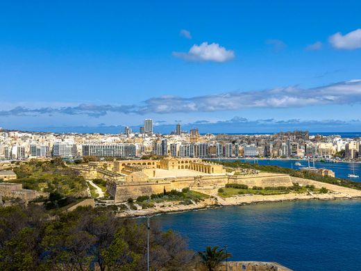 Luxury home in Valletta