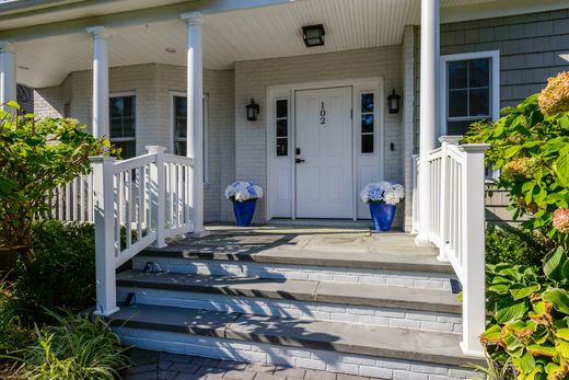 Detached House in Port Washington, Nassau County