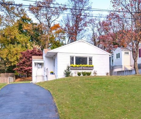 Darien, Fairfield Countyの一戸建て住宅