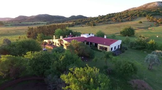 Landhuis in Poblado Lavalleja, Departamento de Tacuarembó