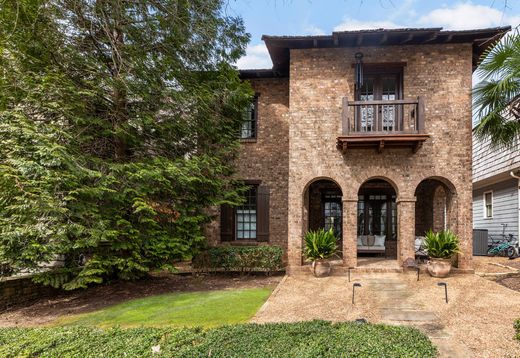 Detached House in Cumming, Forsyth County
