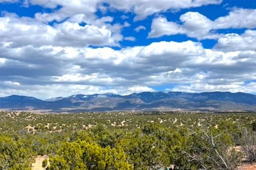 Land in Santa Fe, Santa Fe County