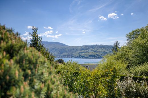 Detached House in Annecy, Haute-Savoie